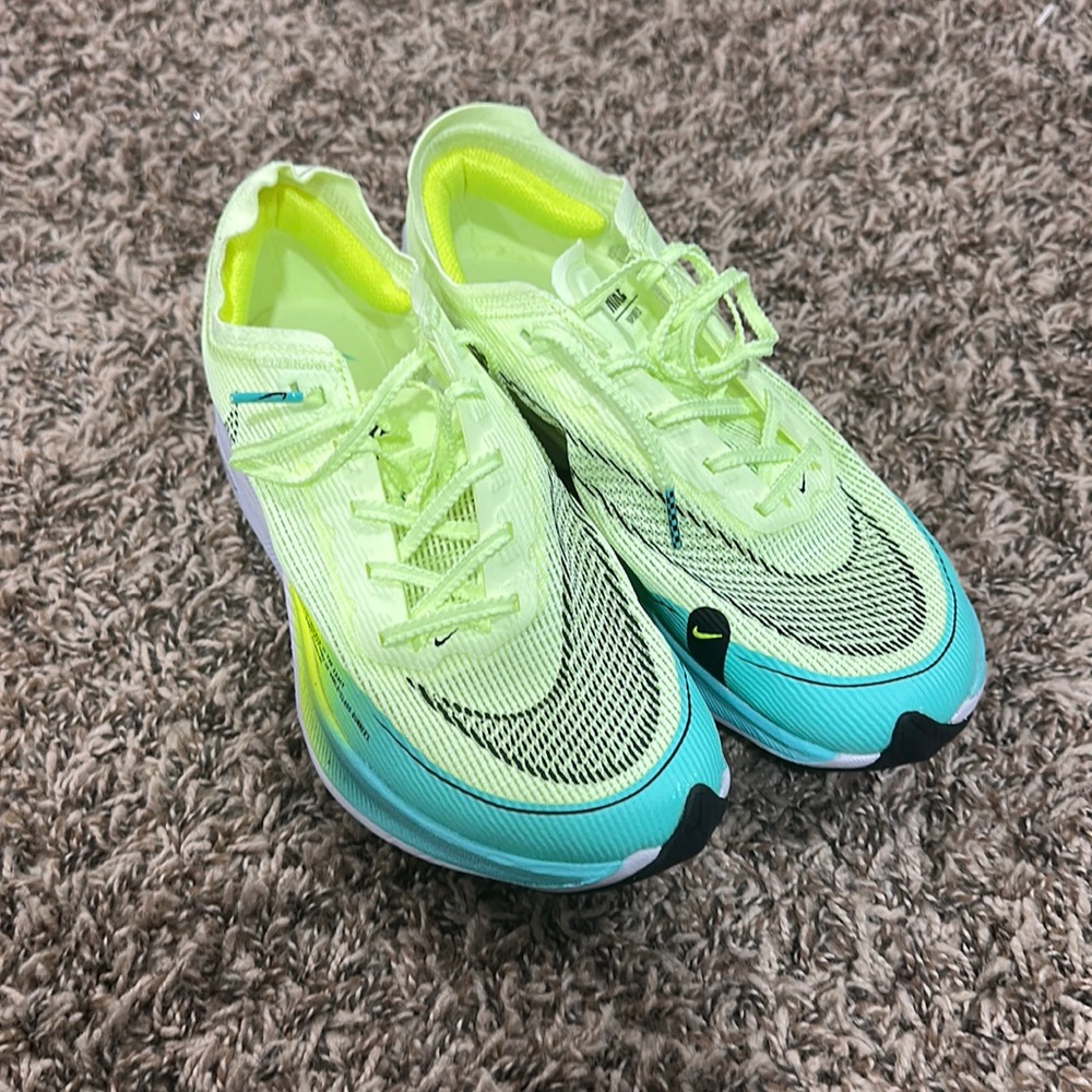 Nike running never worn